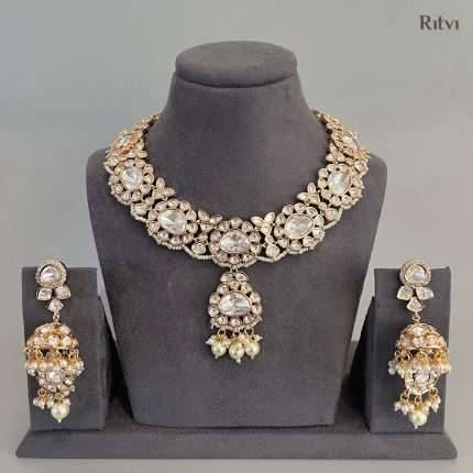 Ritvi Fara Kundan Necklace Set