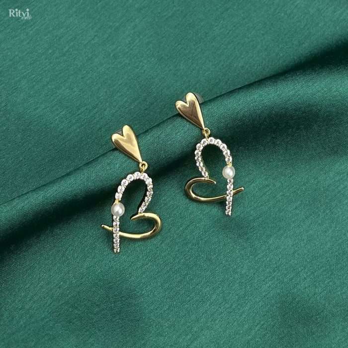 Ritvi heartify earrings