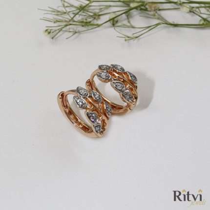 Ritvi leaf earrings