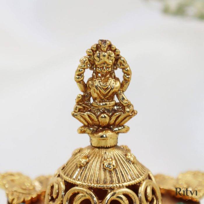 Ritvi Shalini High Gold Sindoor Dabi