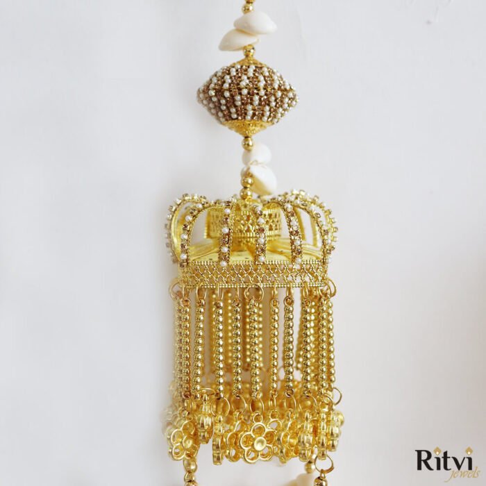 Ritvi Sea Shell Gold Plated Bridal Kalira