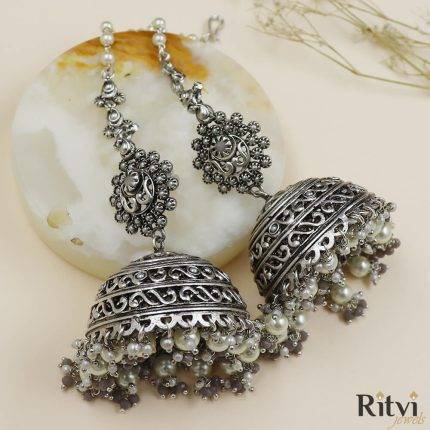aishwarya-oxidised-jhumka-earring