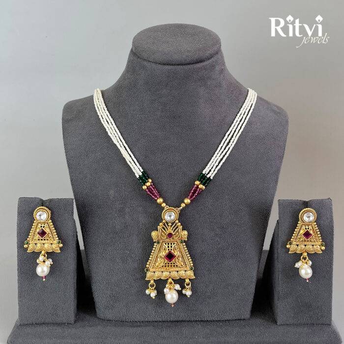 Ritvi Shae Ruby Green Gold Polish Pendant Set