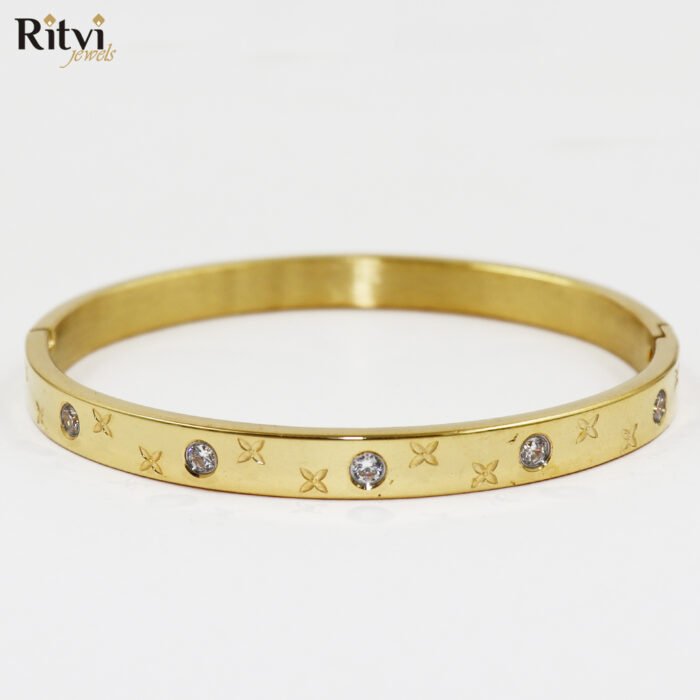 Ritvi Shaya Band Bracelet For Women Combo