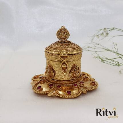 Dipta Temple Sindoor Dabi Gold Ruby