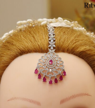 Eshana Ruby Diamond Maang Tikka