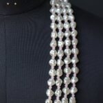 Ritvi Kundan & White Pearl Groom Sherwani Mala - Image 2