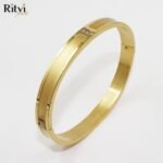 Davis Matte and Shine Finish with Three Diamond Gold Men Bracelet - Image 2