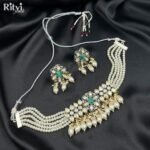 Sakshika Kundan Pearl Choker Set - Image 3