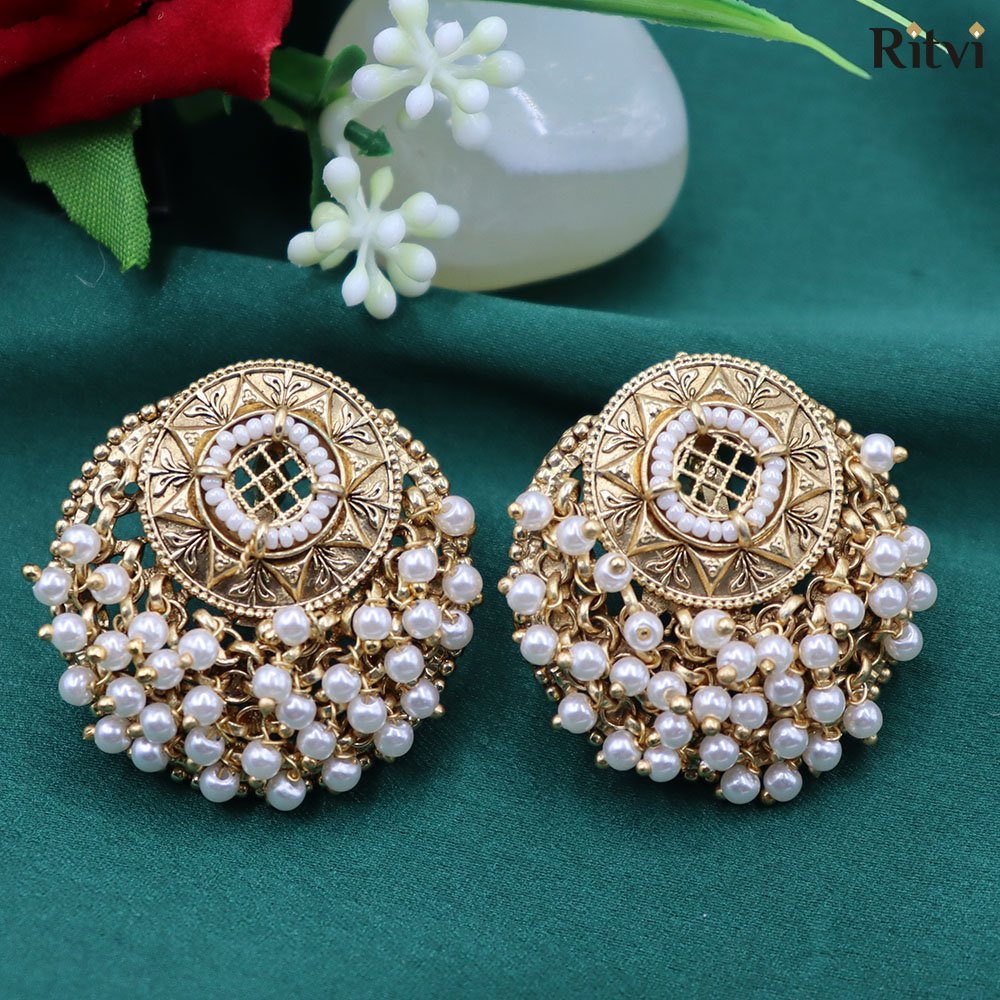 antique-studs.jpg Pearl Cascade Studs - Image 1