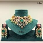 Eraya Pachi Kundan Necklace Set
