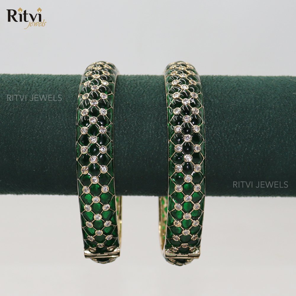Green-lakh-AD-bangles-2.jpg Green Lakh AD Bangles - Image 1